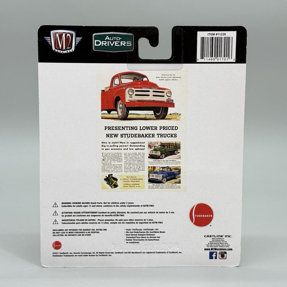M2 Machines Diecast 1954 Studebaker 3R Truck Limited Edition of 8480 - Picture 7 of 7